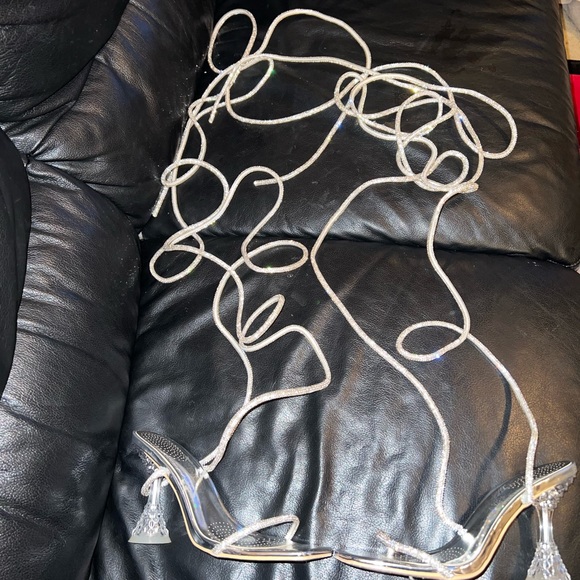 Silver rhinestone wrap heels size 8 only worn twice - Picture 4 of 9